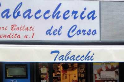La "n.1" � in corso Vittorio Emanuele: tra lotto e sigarette, la storia delle tabaccherie baresi